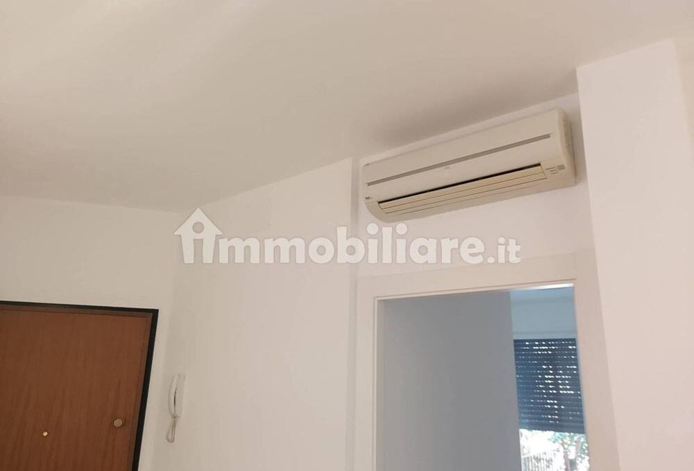seufem1275-int02-copy