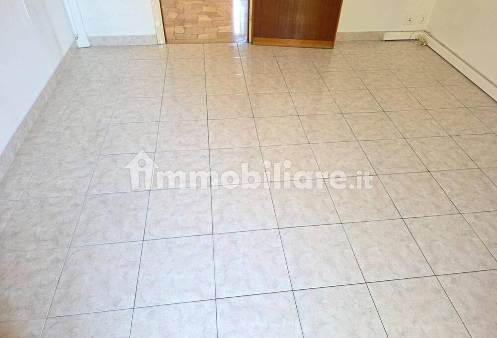 avoga1035-sal001-copy