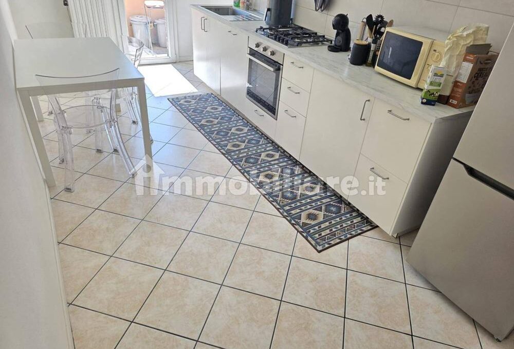 facciol1100-028-copy