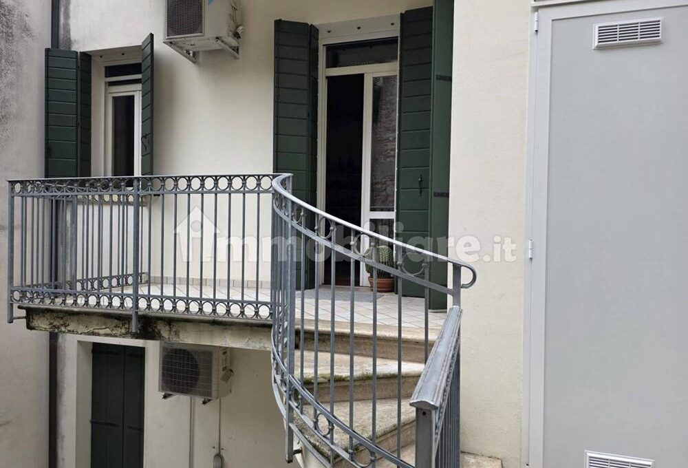 schiara470k-034-copy