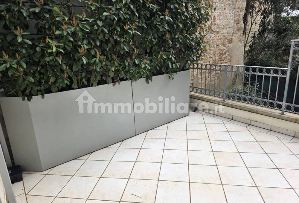 schiara470k-036-copy